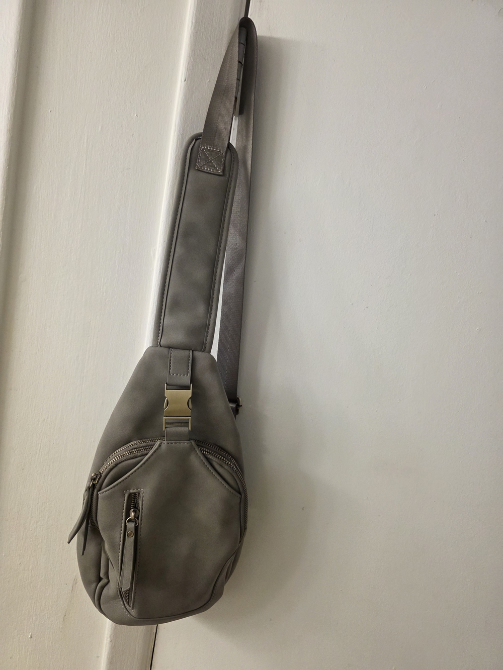 Women's Grey Sling Bag - Minimal Leather Crossbody